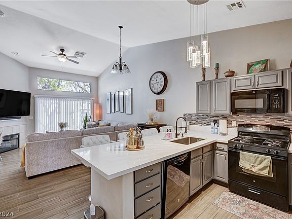 5th image of 6464 Melody Rose Ave