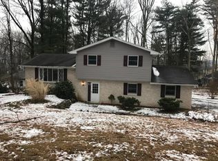 203 Birchwood Dr, Lehighton, PA 18235