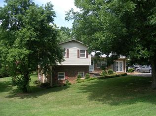 3605 Hub Mill Rd, Elon, NC 27244