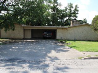 2603 Old Moss Rd, San Antonio, TX 78217