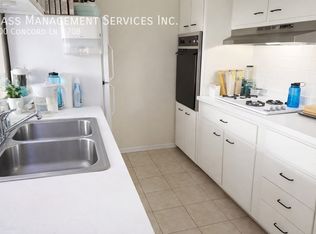 700 Concord Ln #708, Barrington, IL 60010