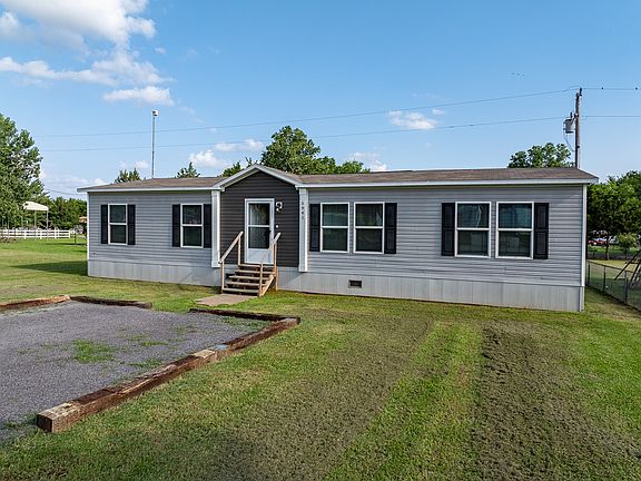 4th image of 5941 Feather St