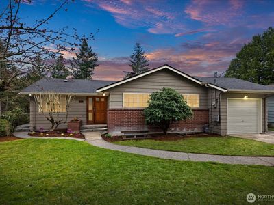 12522 22nd Avenue NE, Seattle, WA, 98125