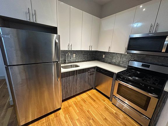 3rd image of 301 Malcolm X Blvd #1B