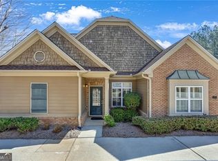 137 Glens Dr, Woodstock, GA