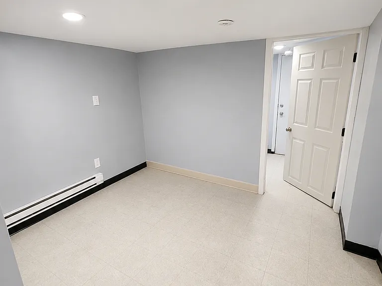 168 Woodlawn Ave #1 — Photo 11