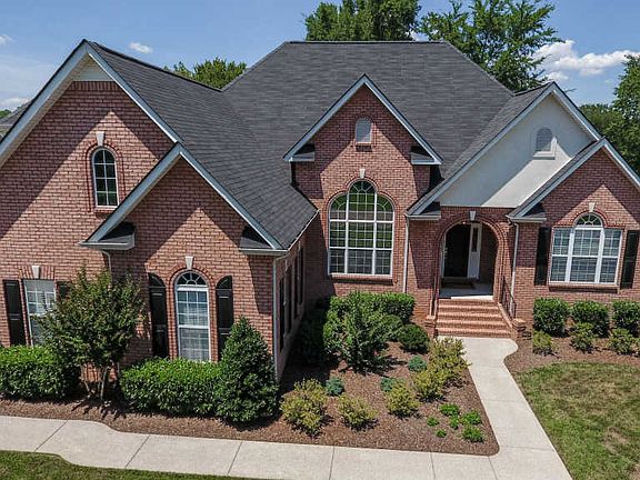 5th image of 2036 Woodcliff Dr