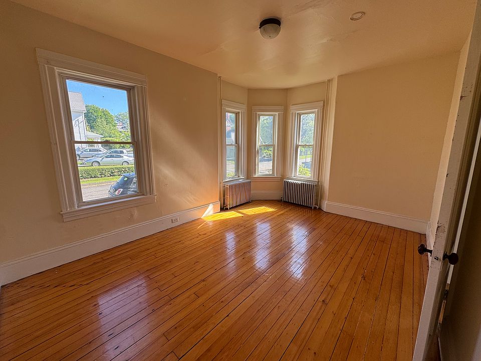 2 of 2 bedrooms.