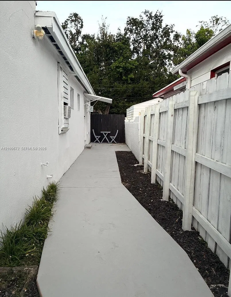 Brickell Hammock Un 1 — Photo 1