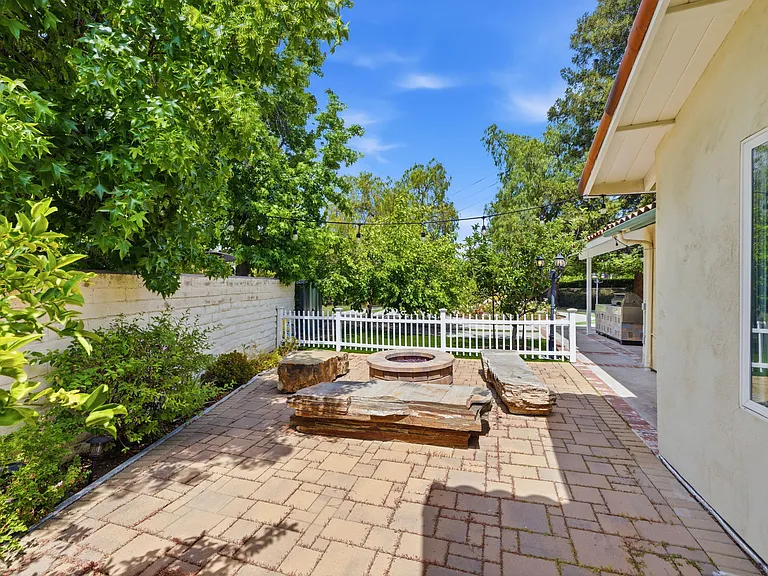29107 Hillrise Dr — Photo 21