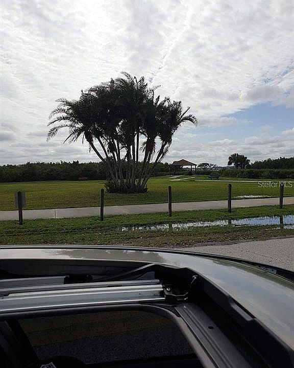 1st image of 404 Shore Dr E