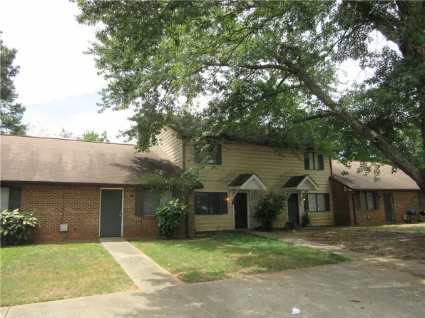 2644 Fieldstone View Ln SE, Conyers, GA 30013