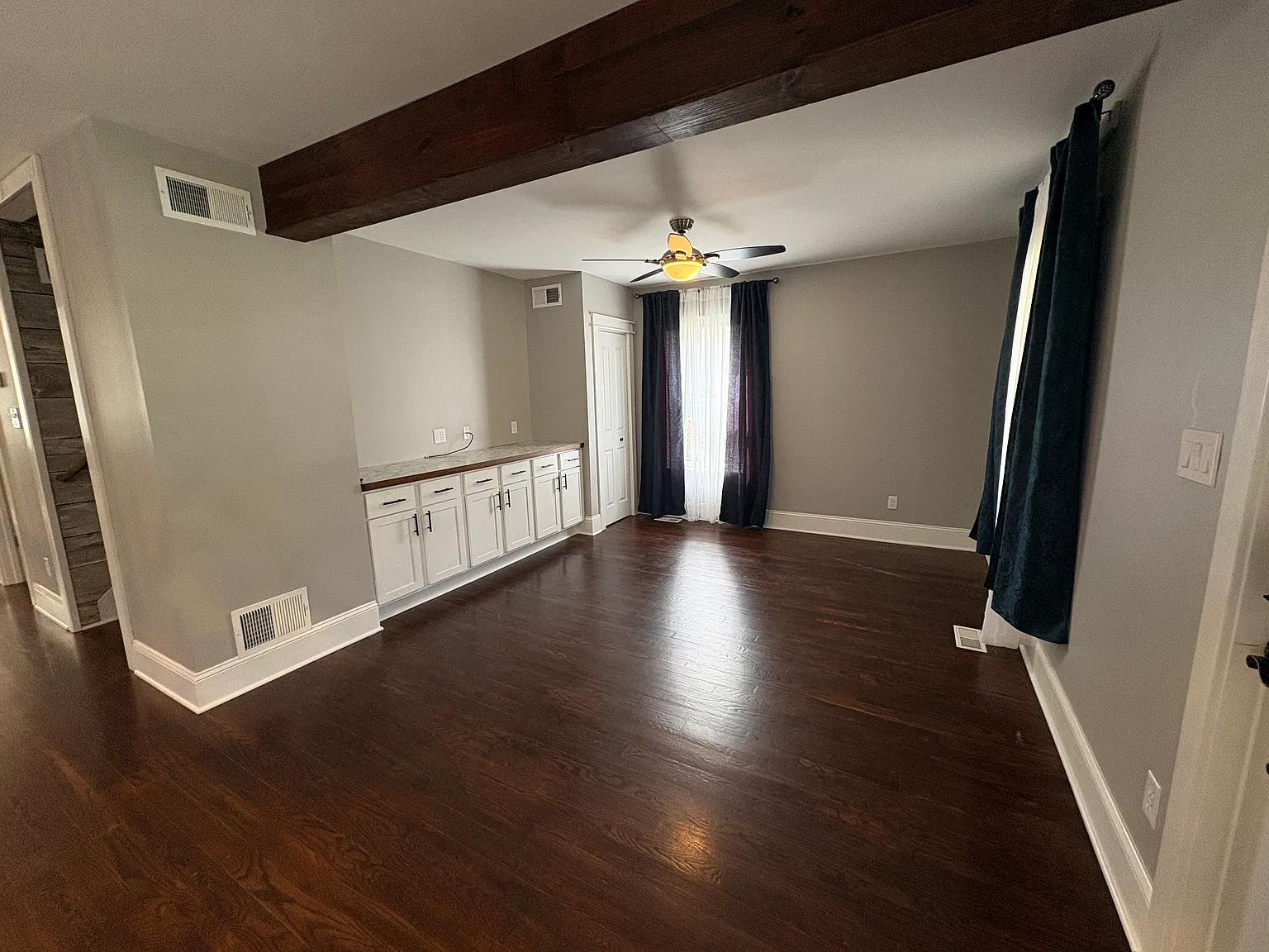 4 bed, 1500 sqft, $2,500 — Photo 4