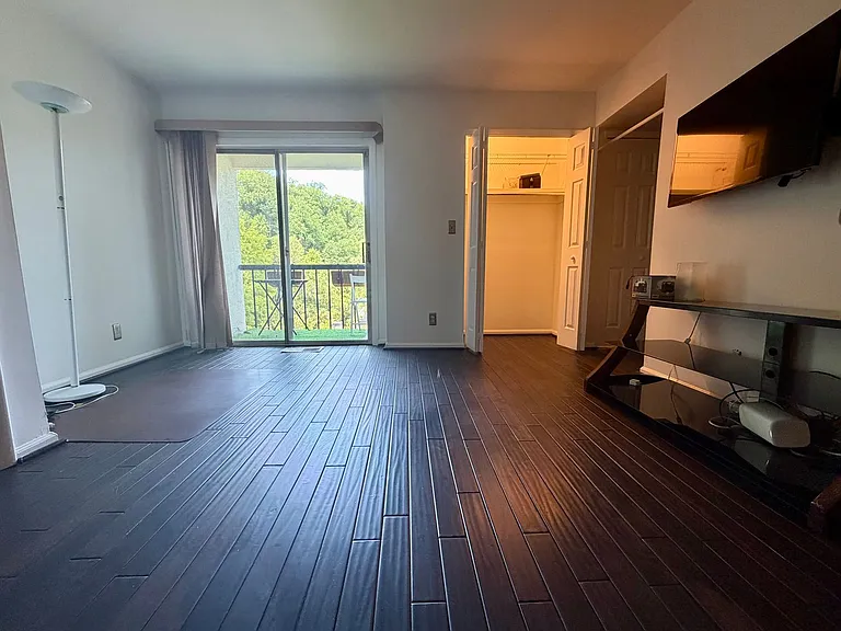274 W Chelsea Cir — Photo 26