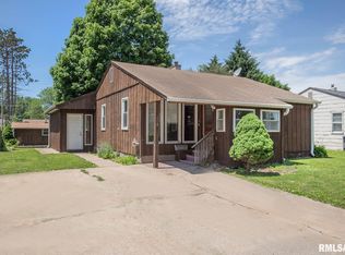 208 5th St E, Milan, IL 61264