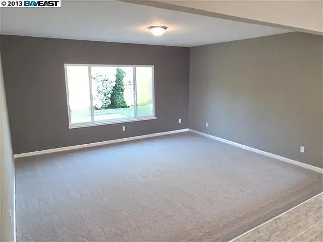 Building Photo - 4741 Olive Dr