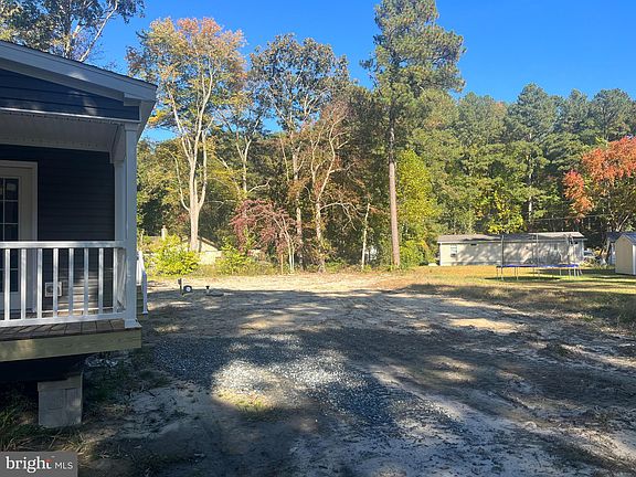 2nd image of 149 W Lake Dr