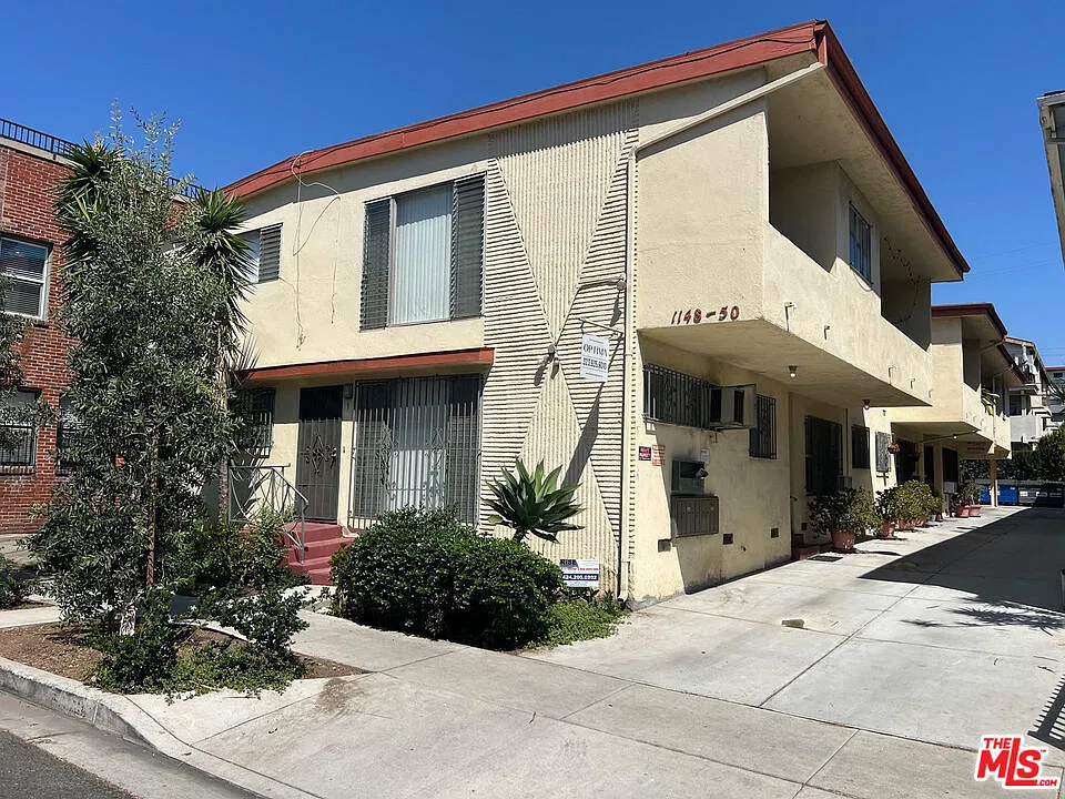 1 bed, 1.0 bath, 650 sqft, $1,950 — Photo 1