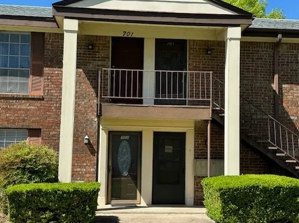 4026 Ridglea Country Club Dr APT 703, Fort Worth, TX 76126
