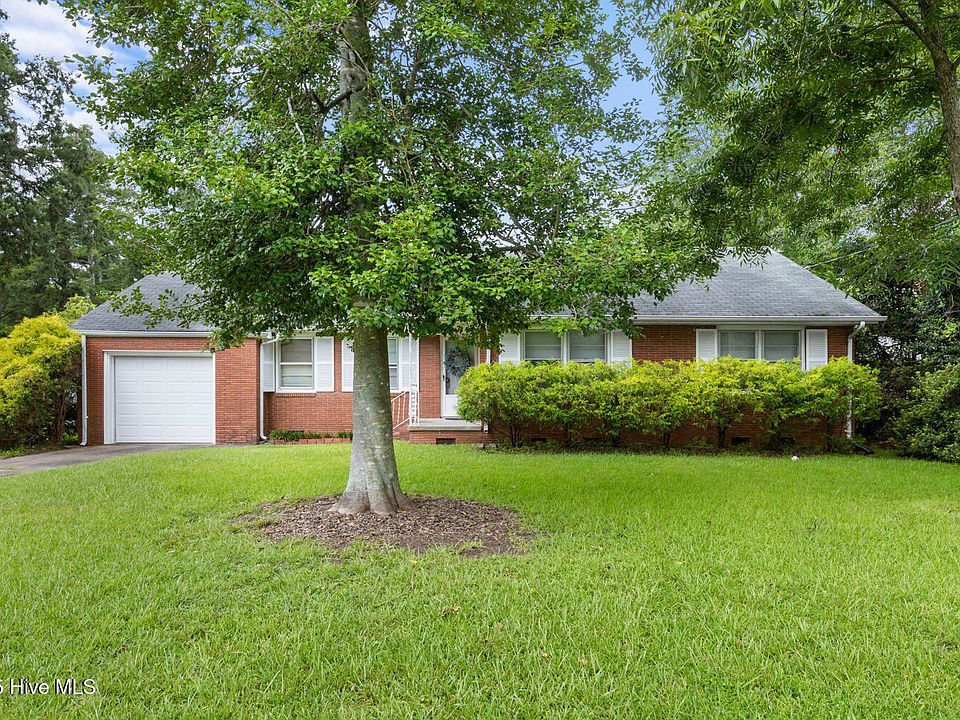 1st image of 2402 Carey Road