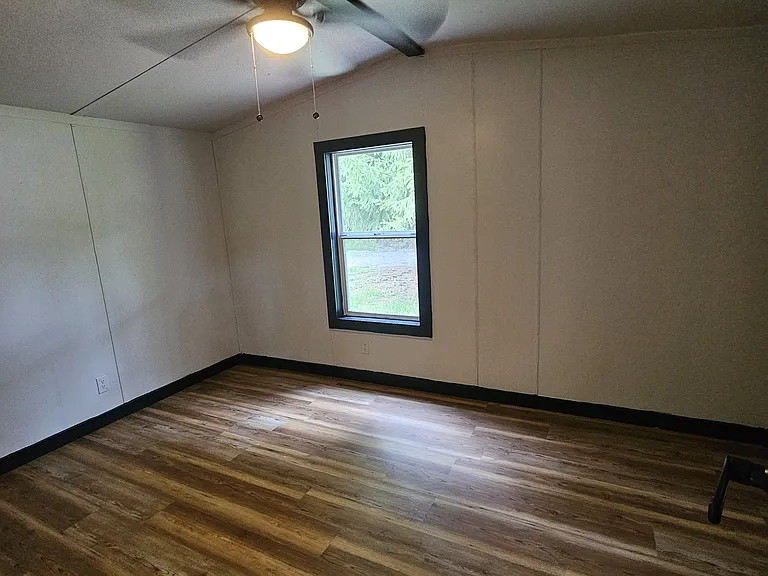 2204 Dargan Rd — Photo 5