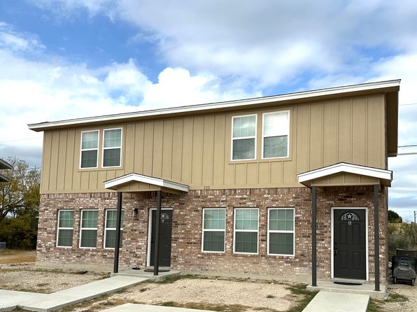 111 Rockwell Way APT B