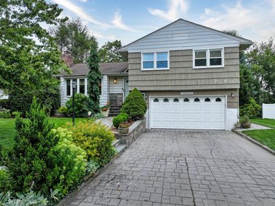 15 Iselin Drive, New Rochelle, NY, 10804
