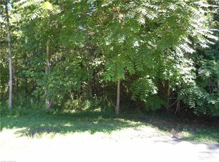 3457 Hunting Creek Dr, Pfafftown, NC 27040