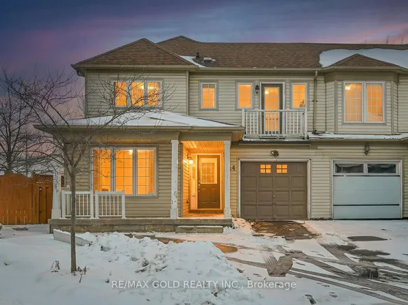 24 Seaside Cir, Brampton, ON L6R 2G7