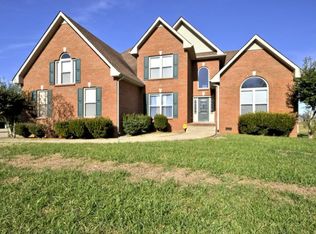 4237 N Woodstock Dr, Clarksville, TN