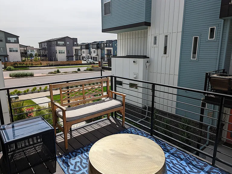 1621 W 67th Cir — Photo 3