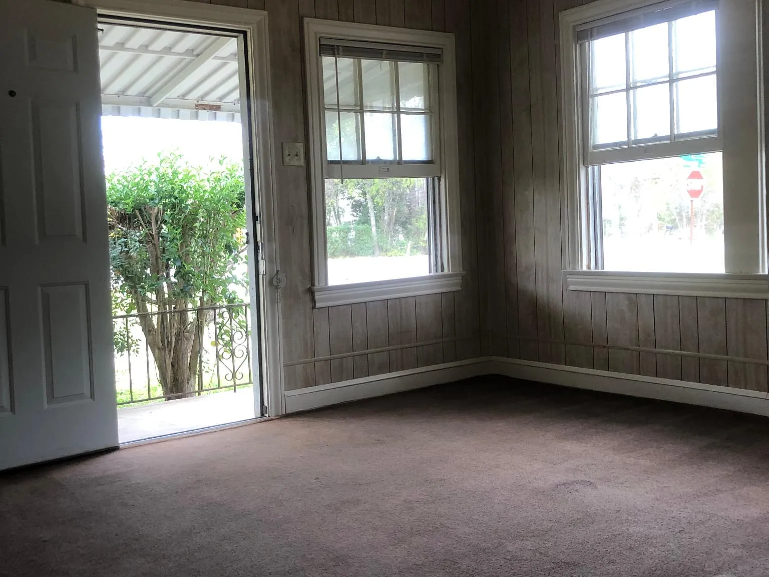 1 bed, 1400 sqft, $800 — Photo 2