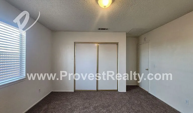21777 Panoche Rd #5 — Photo 15