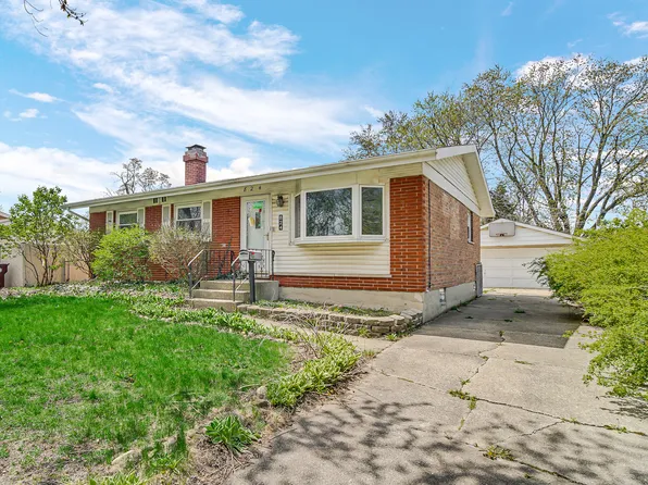 824 Highland Ave, Thornton, IL 60476