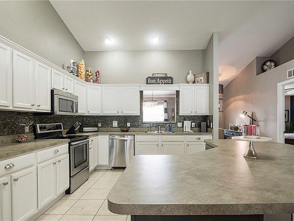 5th image of 7899 Sugar Pine Blvd