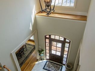 4022 Lambert Ter, Vestavia, AL 35242