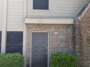 315 Cambridge Dr, Fort Worth, TX 76179