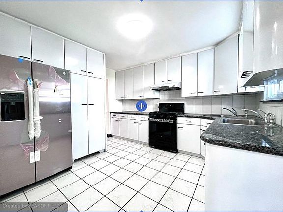 3rd image of 73 Susquehanna Ave