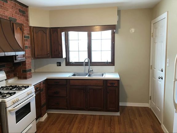 2nd image of 1184 Kossuth Ave APT 1