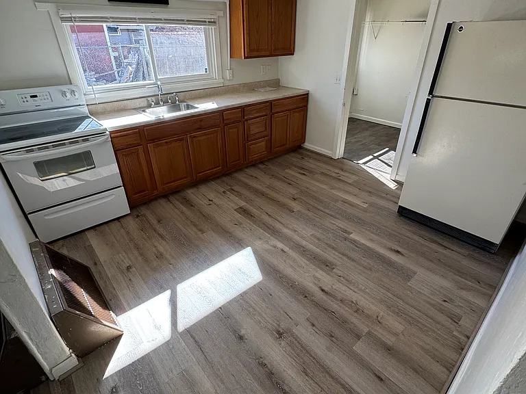 312 Peach Ave — Photo 19