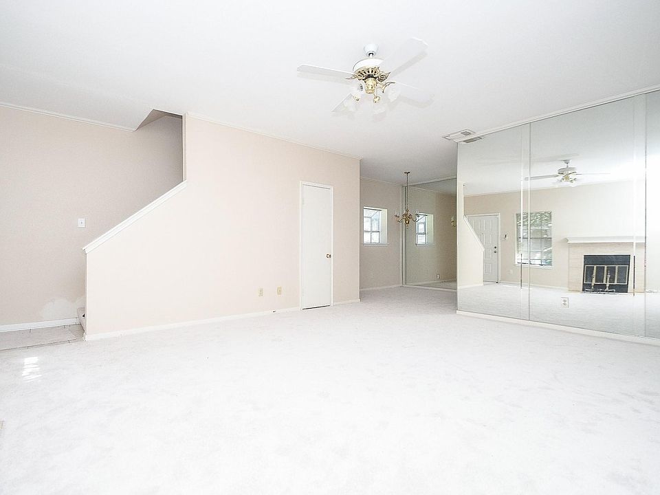 1st image of 9800 Pagewood Ln APT 2108