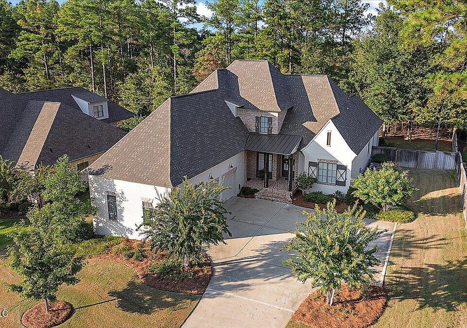 1st image of 94 Cedar Woods Dr