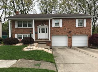 1097 Barone Dr, Weirton, WV 26062