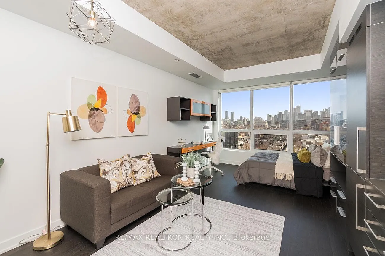 Studio, $2,100 — Photo 4