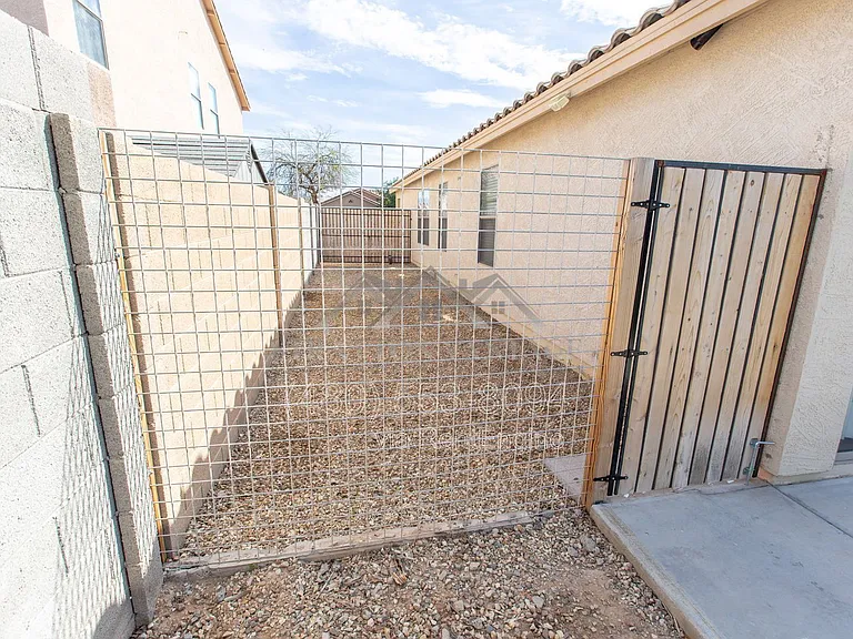 9630 W Kingman St — Photo 33