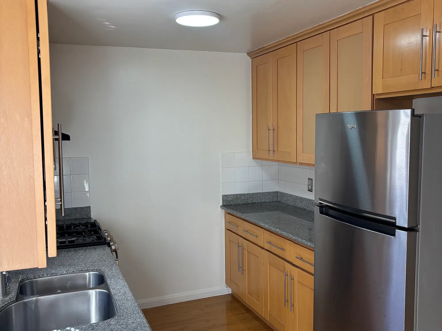 2 bed, 1.5 bath, $3,495 — Photo 2