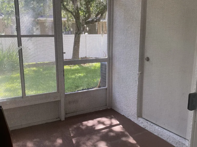 1307 Throckmorton Dr — Photo 52