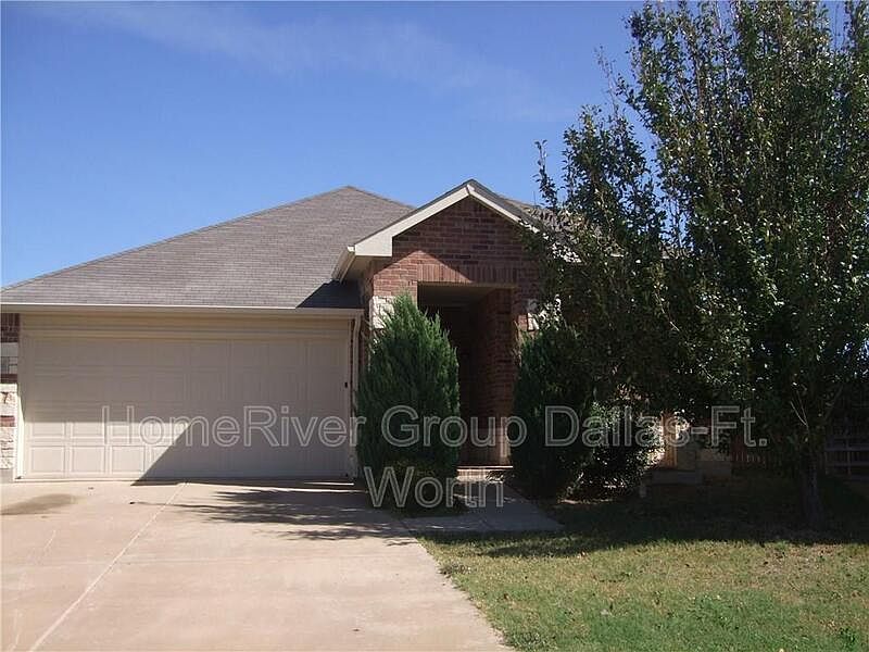 16908 Thorntree Ct, Justin, TX 76247 | Zillow