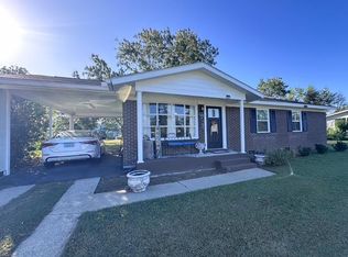 903 Loop Rd, Vidalia, GA 30474