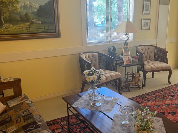 872 Tanager St UNIT 5